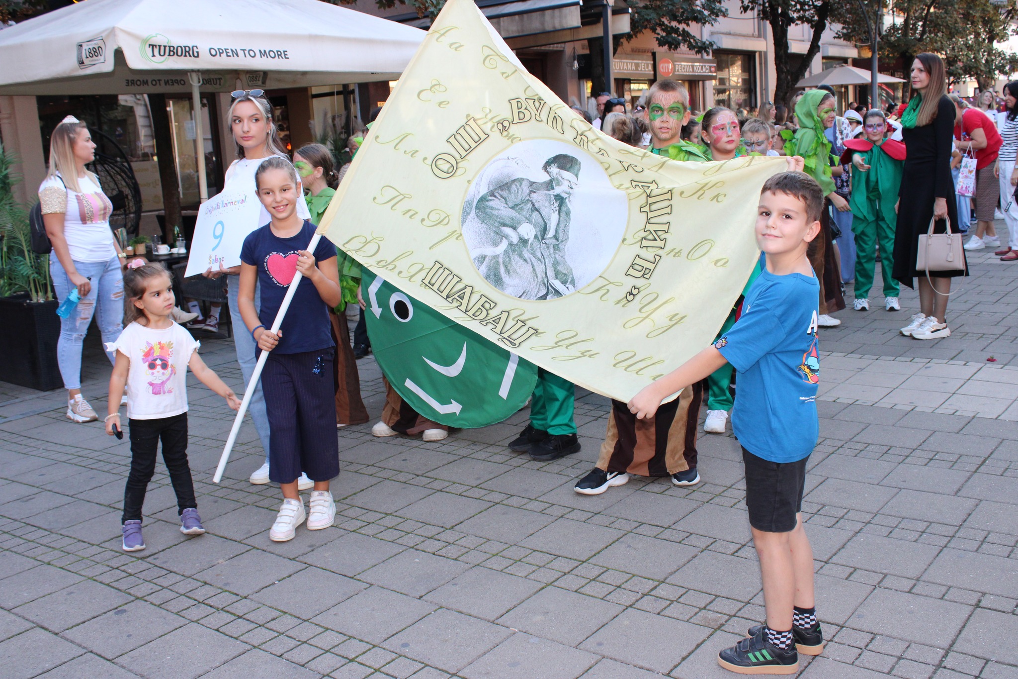 Разиграни еко-Вуковци на Чивијашком карневалу