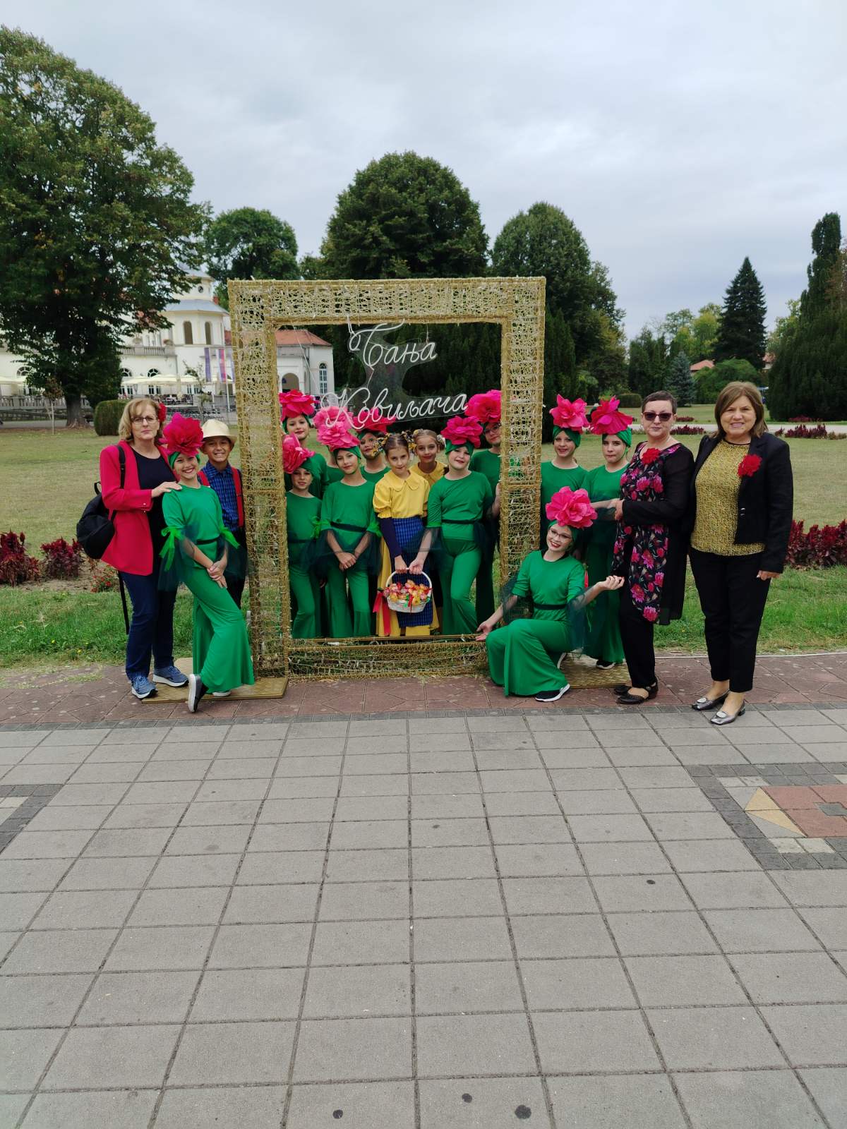 "Шабачке руже" на карневалу у Бањи Ковиљачи