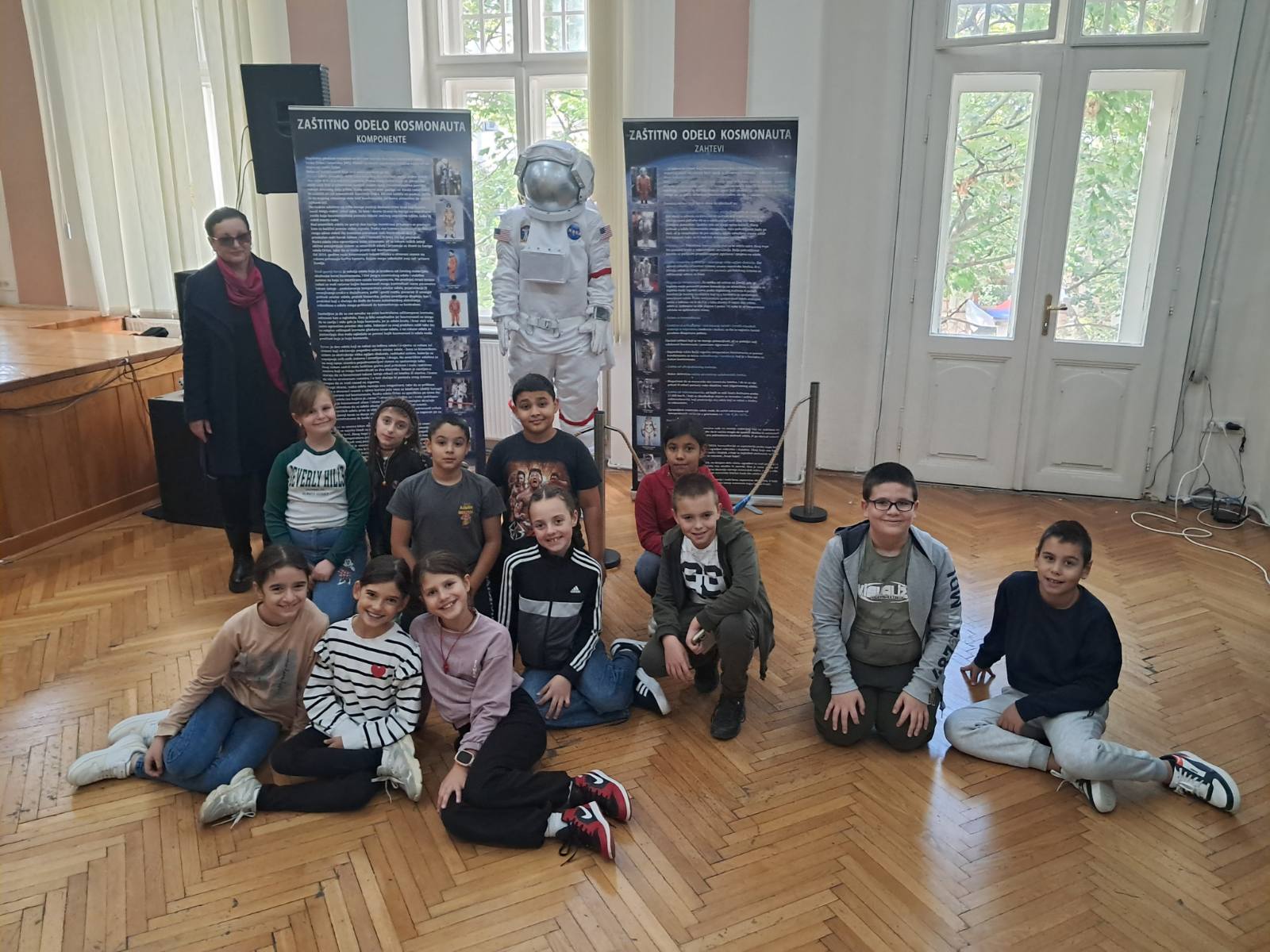 Дечја недеља - посета планетаријуму