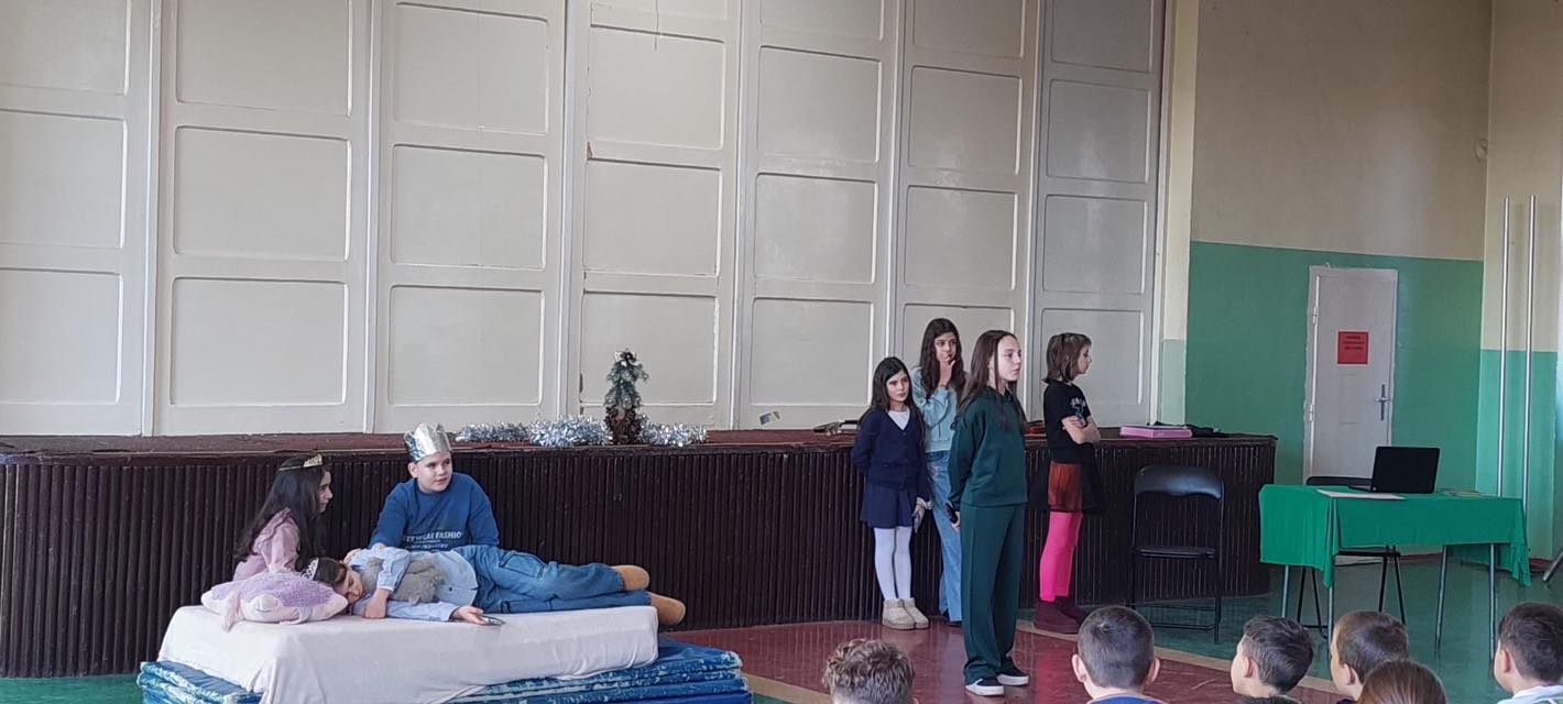 Трнова Ружица новог доба