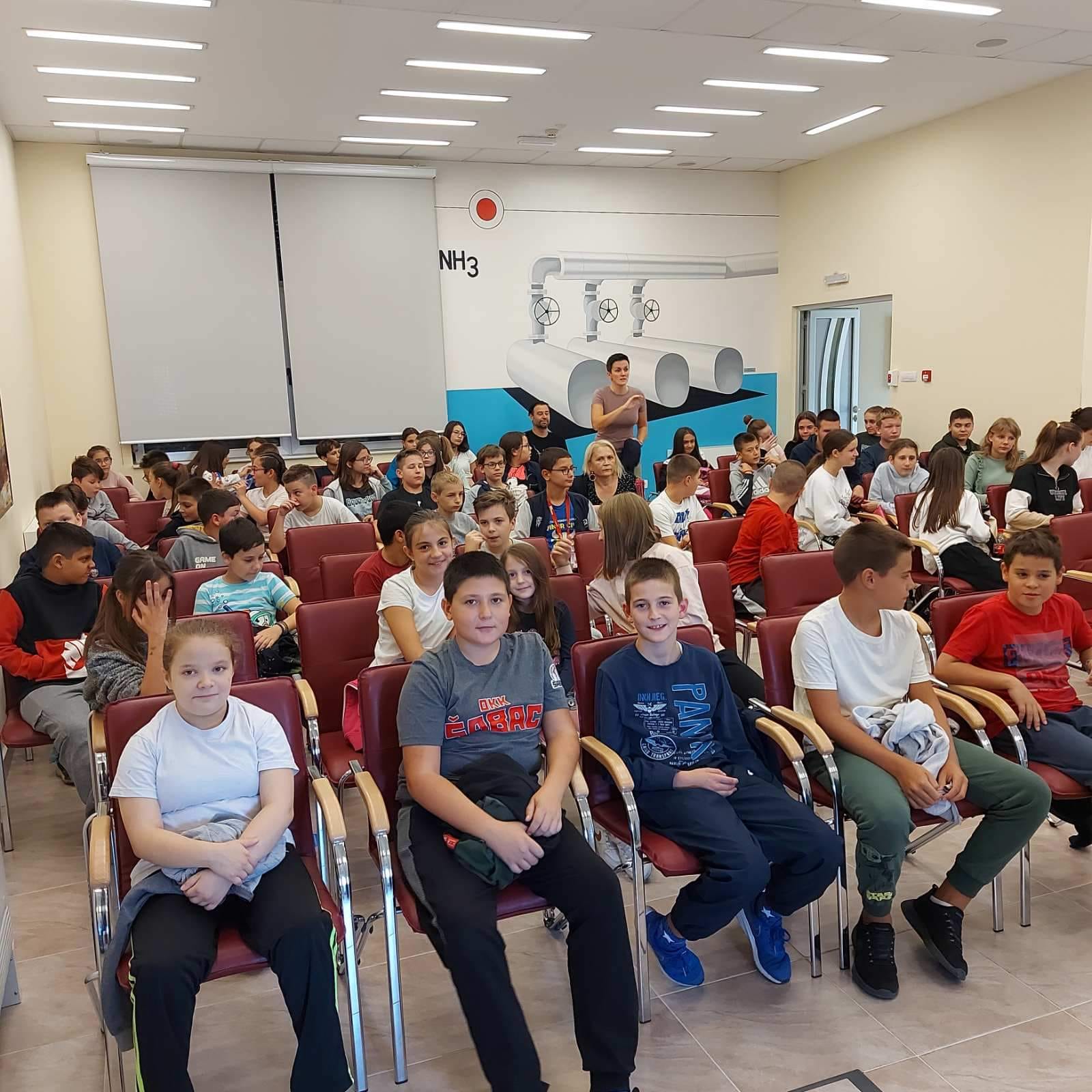 Дечја недеља - посета Библиотеци шабачкој